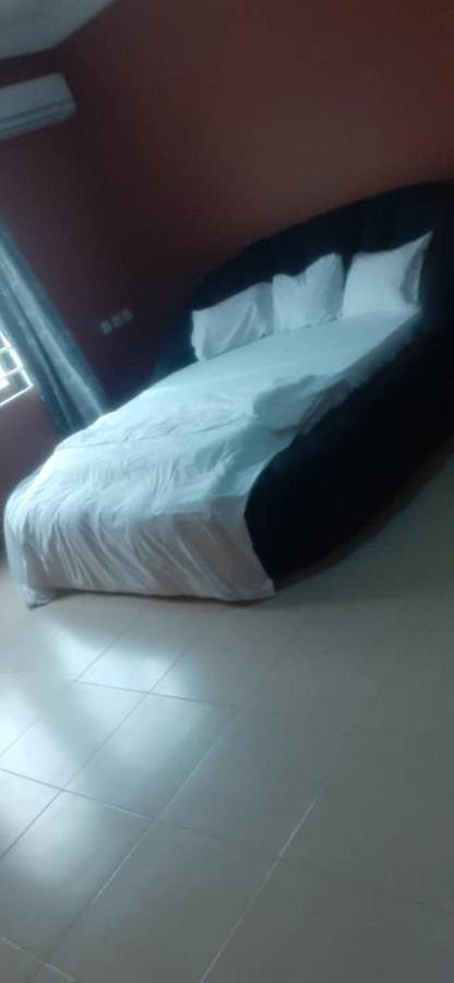T'S Place Adenta ภายนอก รูปภาพ