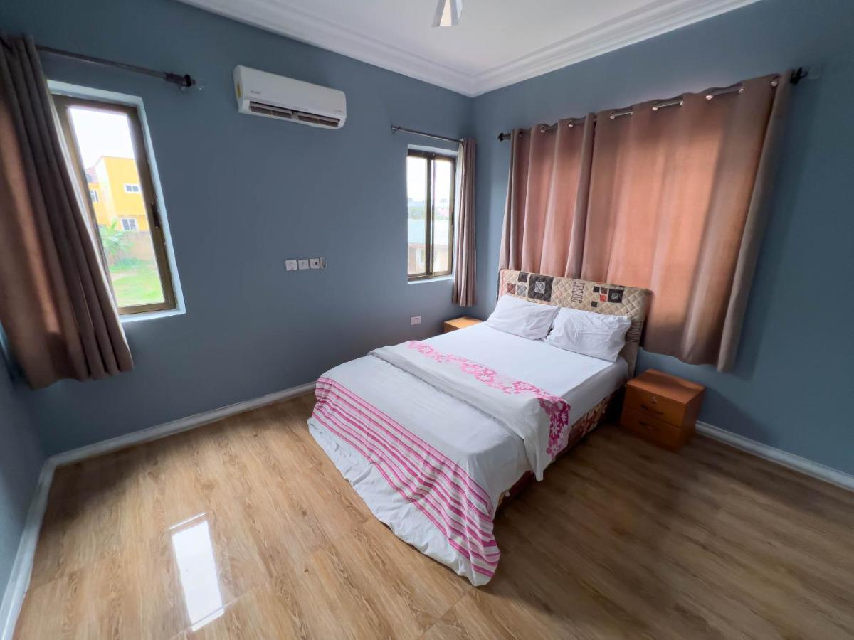 T'S Place Adenta ภายนอก รูปภาพ